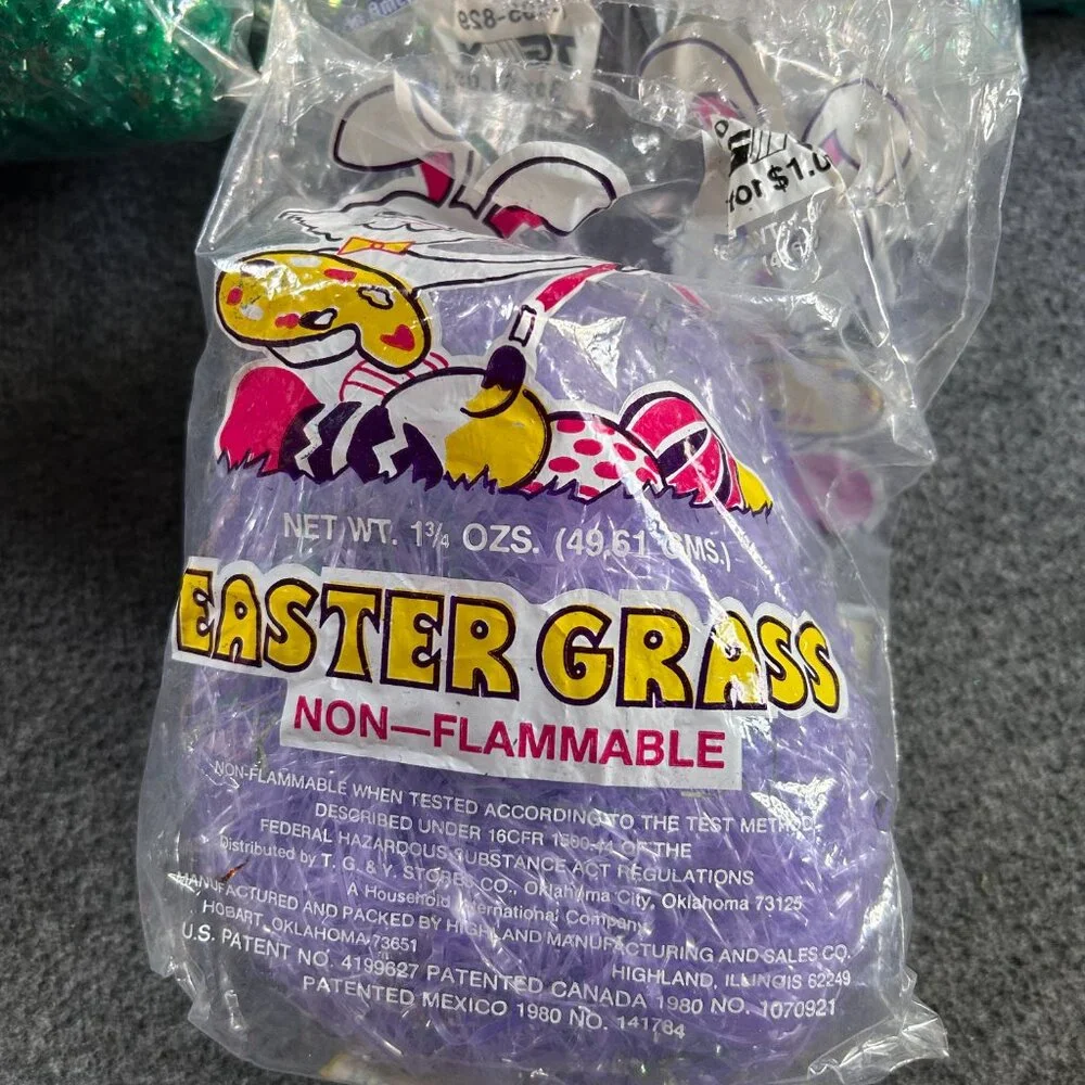 VTG 1990s 2000s Green Purple White EASTER GRASS LOT DECORATION‎ CUTE PACKAGING